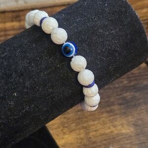 Elegant White and Blue Beaded Bracelet